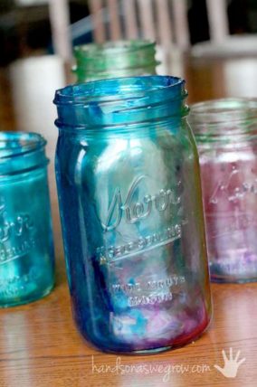 Marbleized tinted Mason jars - Learn how to tint Mason jars - the kids can even do it!