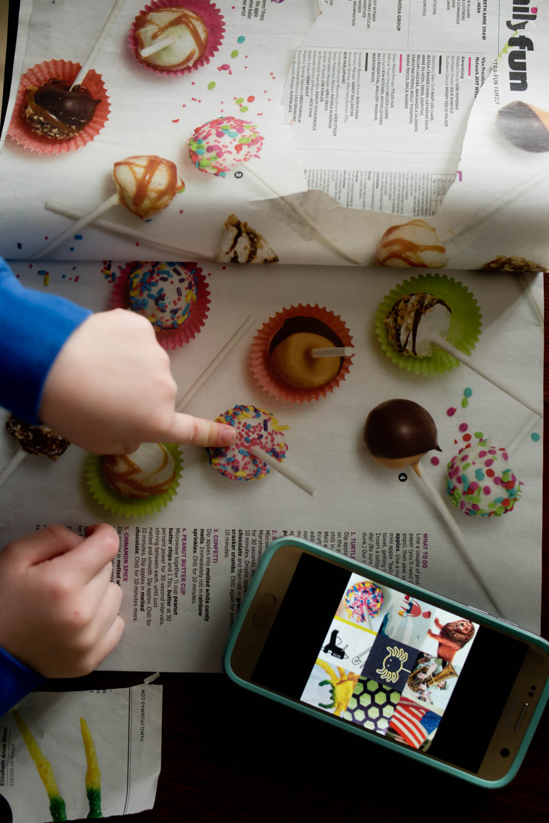 A paper tearing activity with magazines. Kids go on a hunt through the magazine to find the close-ups of the pictures!