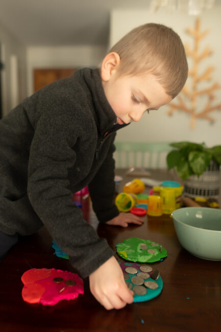 Preschool sorting and counting money math game that is super simple and adaptable for any age!