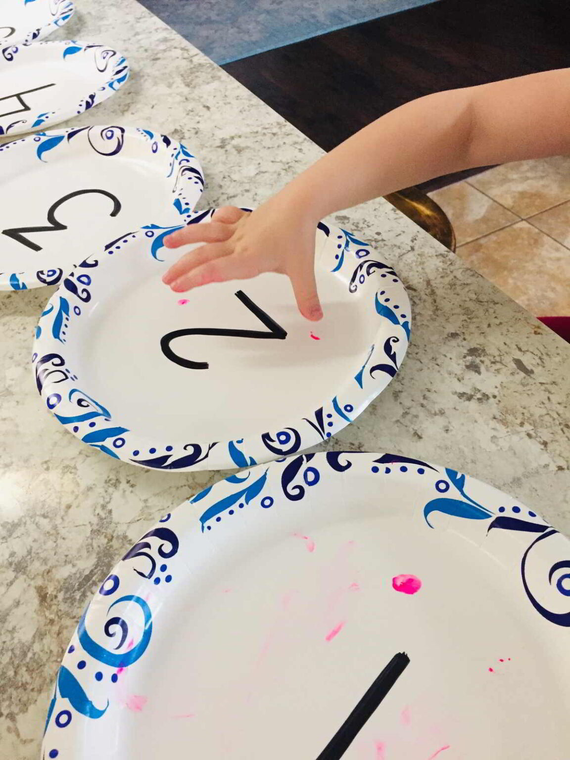 Finger Paint Counting Activity Simple for Preschoolers handsonaswegrows