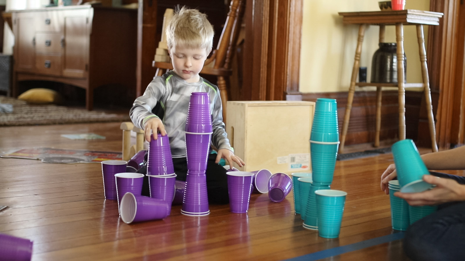 Simple Stacking Cups Activity for Toddlers LaptrinhX / News