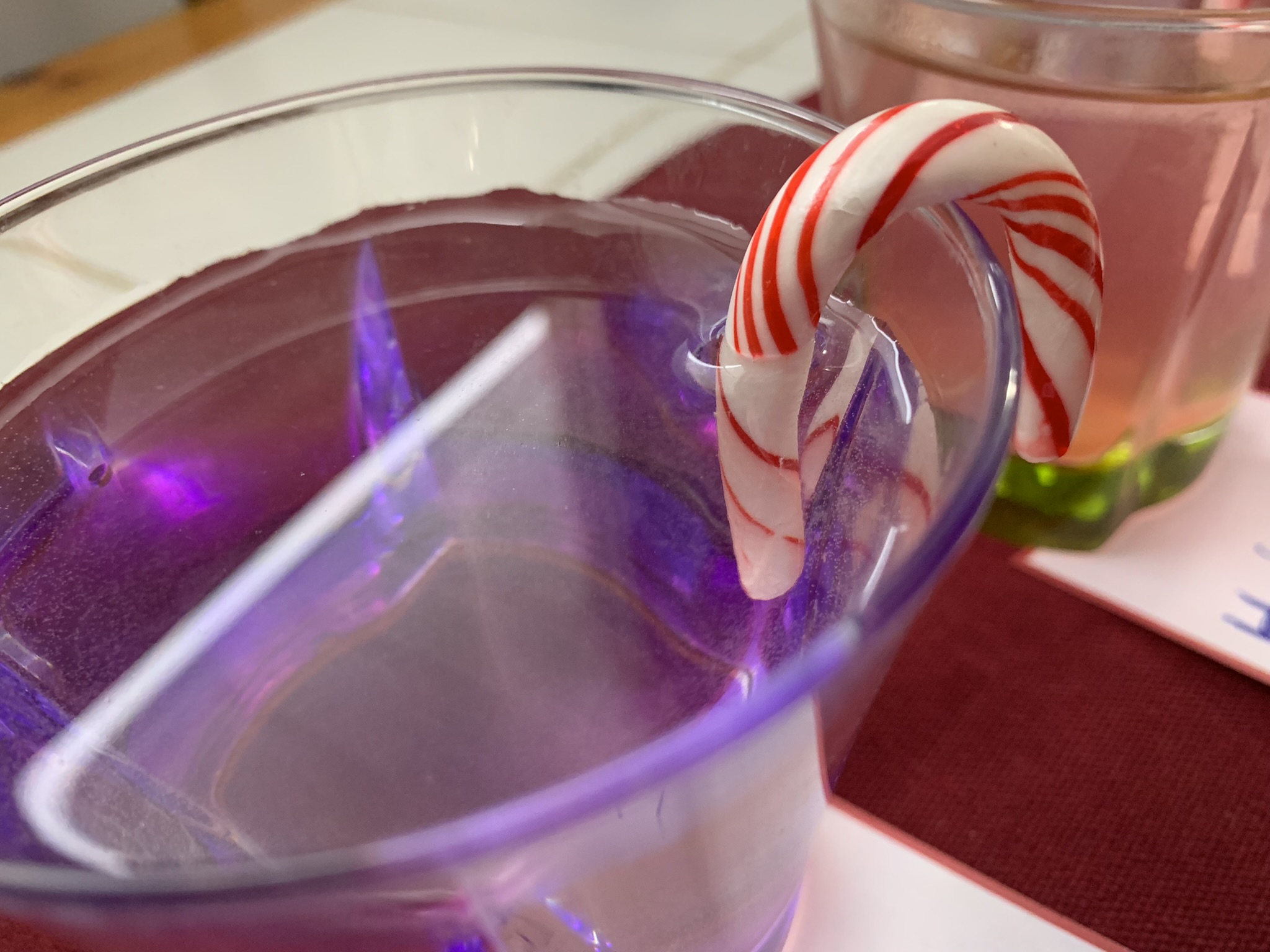 Vinegar, water, glasses and candy canes is all you need for this fun Christmas science experiment of dissolving, observing, predicting, and learning together this holiday season.